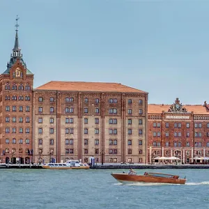 Hilton Molino Stucky 5*, Venezia Italia